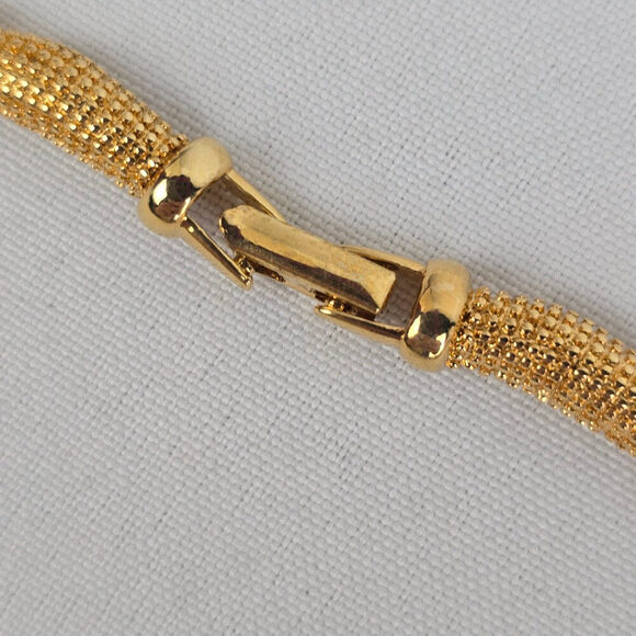 Vintage Avon Gold Tone Textured Chain Link Necklace - Picture 4 of 6